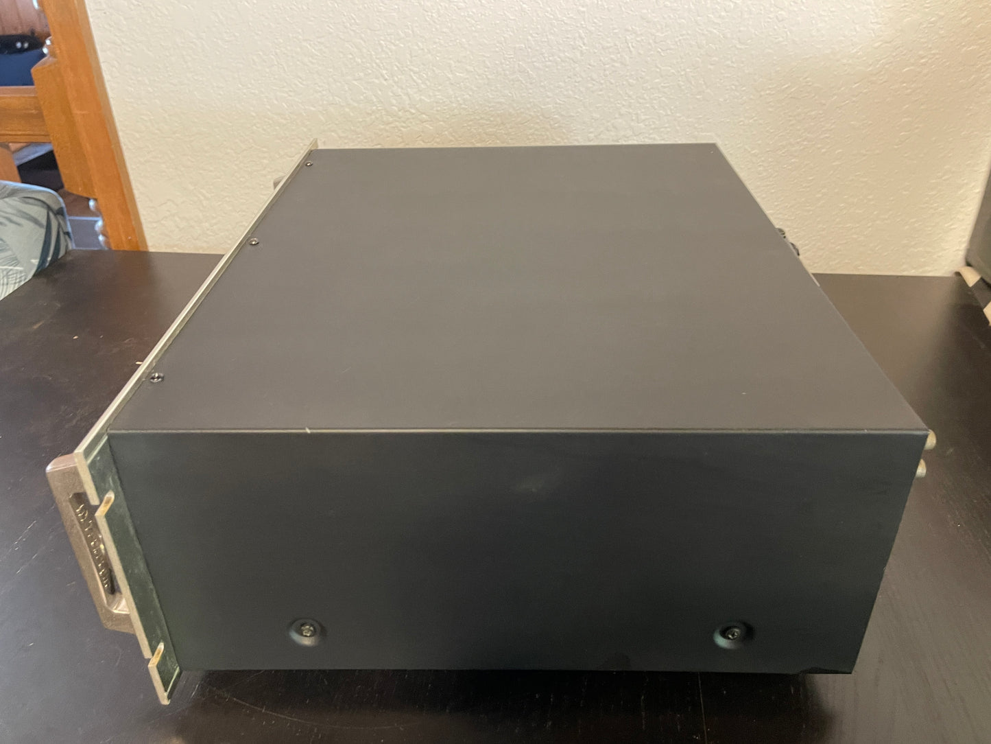 Rotel RT-1024 Flagship Tuner in Excellent Condition