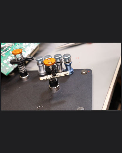 Marantz 2220B Receiver in Near Mint Condition. Professionally Rebuilt + 30 Day Warranty!
