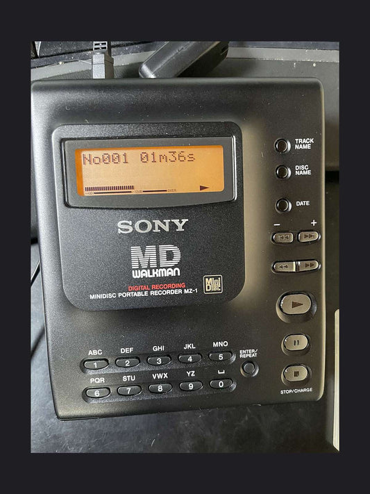 Sony MZ-1 MiniDisc Portable Recorder in mint condition