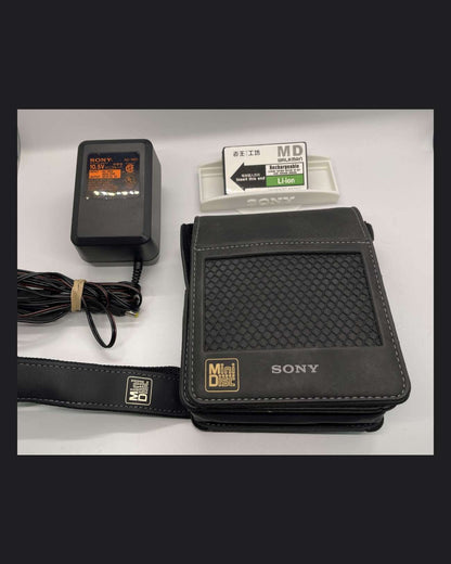 Sony MZ-1 MiniDisc Portable Recorder in mint condition