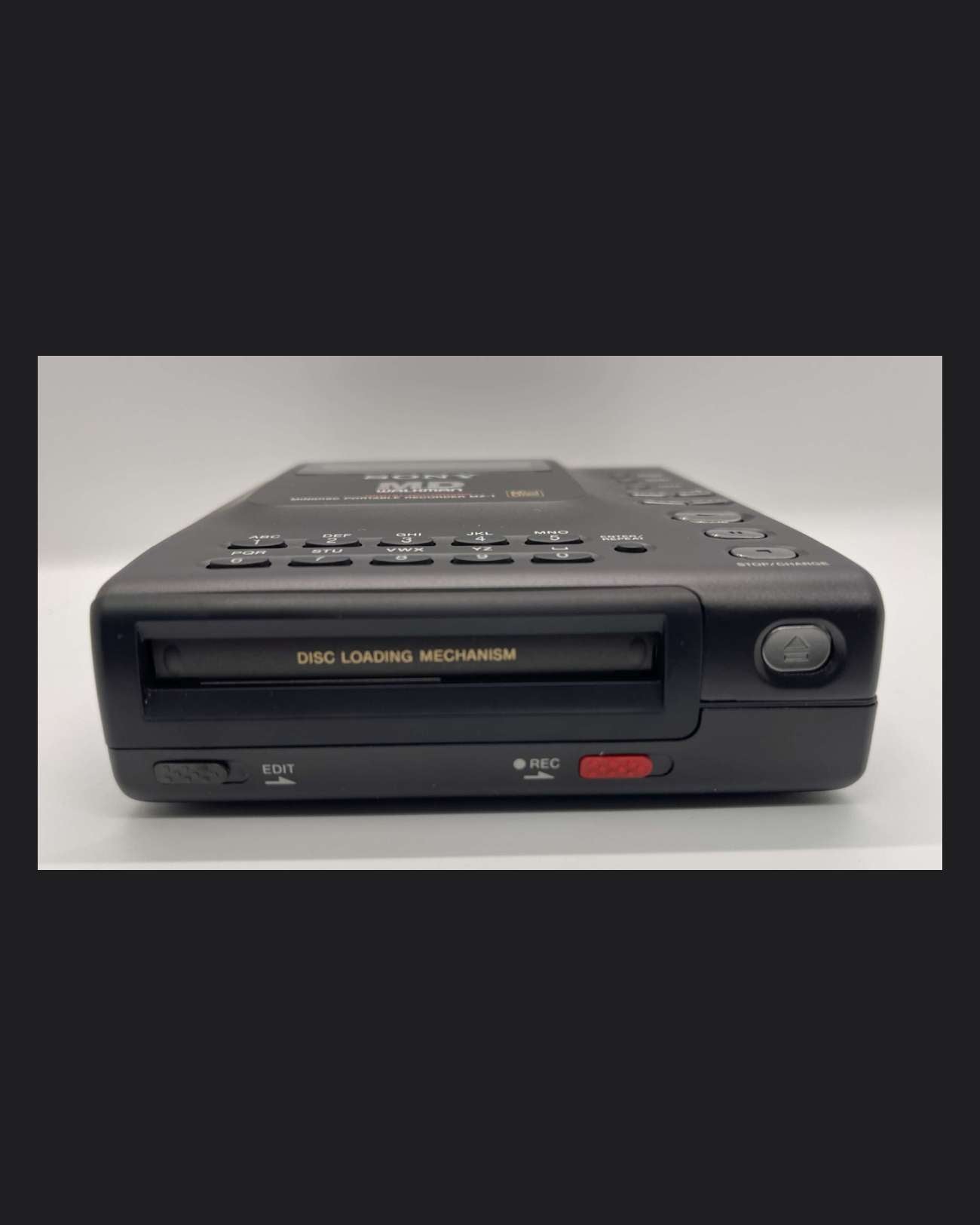 Sony MZ-1 MiniDisc Portable Recorder in mint condition